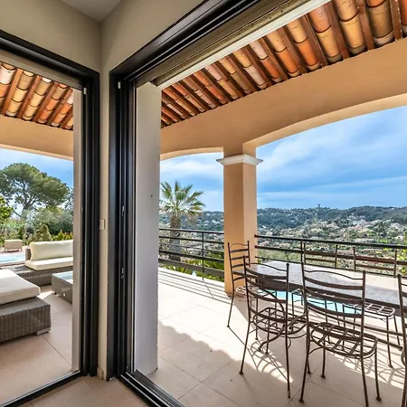 Ferienhaus Picasso # Vue Panoramique - Luxe - Jacuzzi